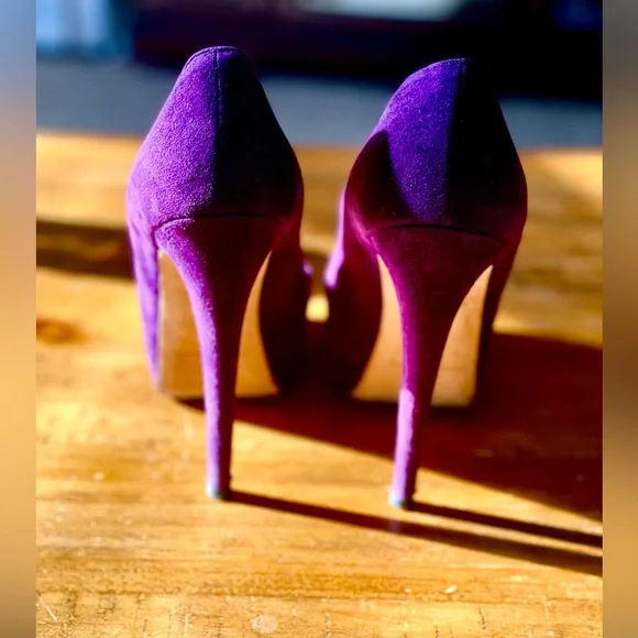 Brian Atwood Purple Platform Pumps - Picture 3 of 5